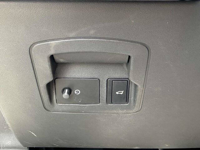 2021 Land Rover Range Rover Velar P250 R-Dynamic S