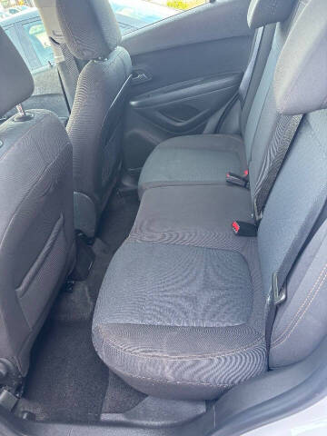 2020 Chevrolet Trax LS