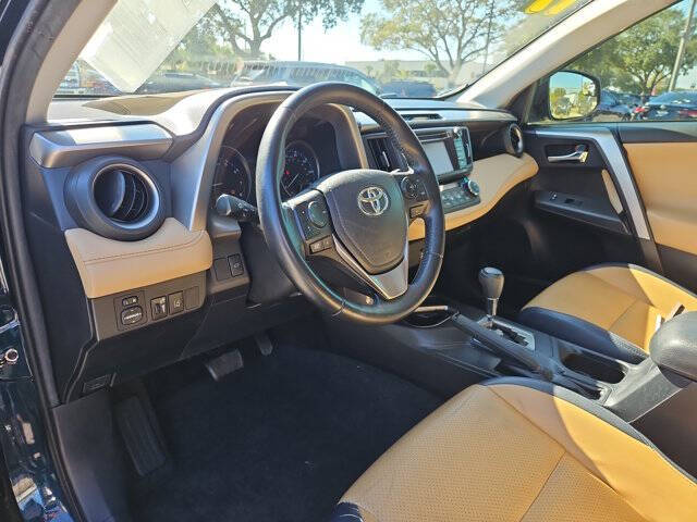 2017 Toyota RAV4 XLE