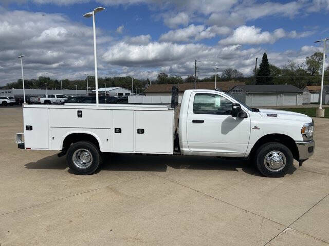 2024 RAM Ram 3500 Chassis Cab Tradesman's photo