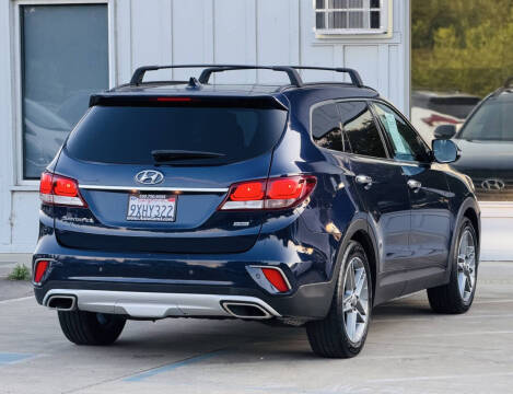 2017 Hyundai Santa Fe Limited Ultimate