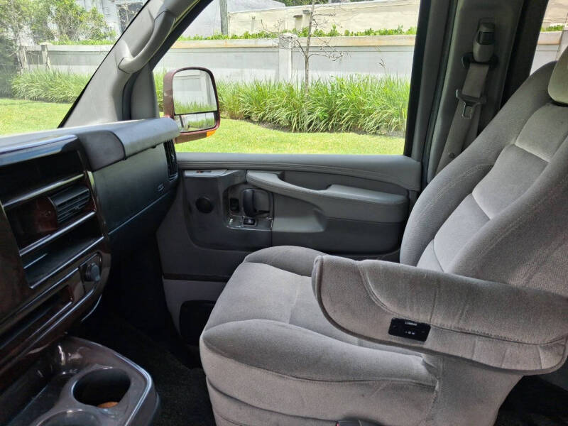 2010 GMC Savana 1500