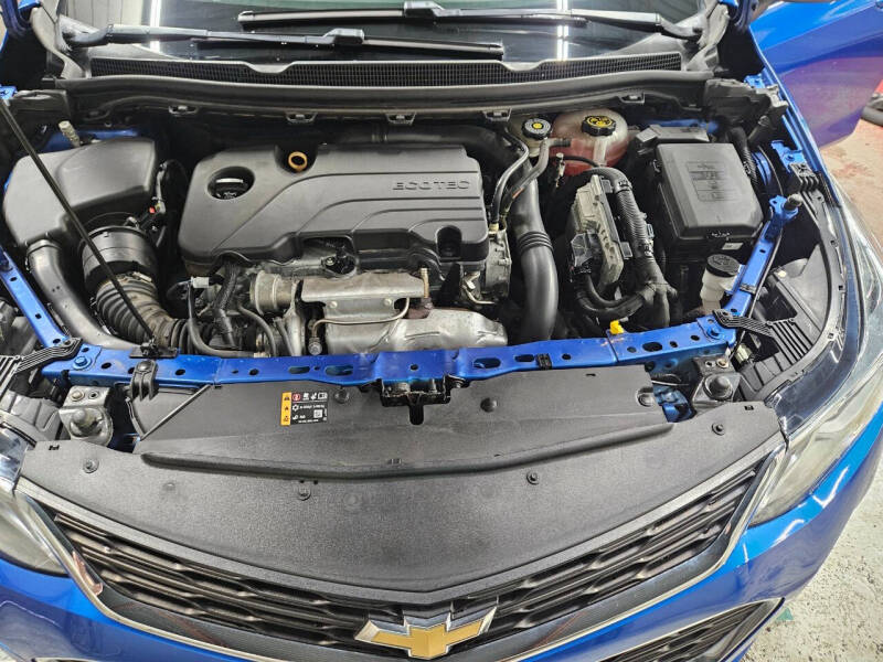 2018 Chevrolet Cruze LT Auto