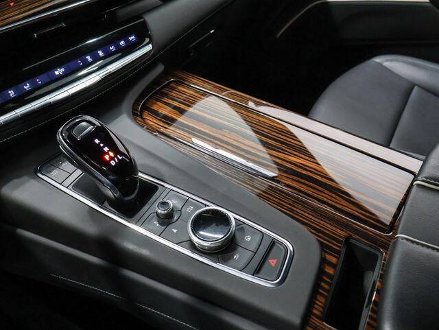 2021 Cadillac Escalade Luxury