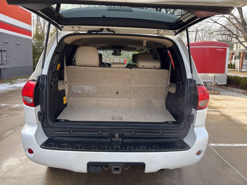 2013 Toyota Sequoia Platinum