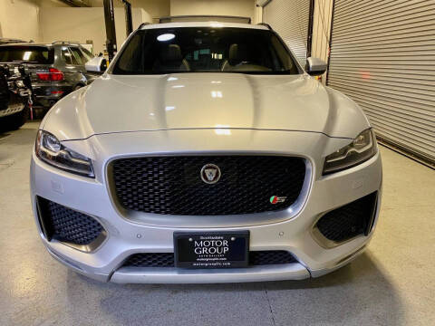 2019 Jaguar F-PACE S