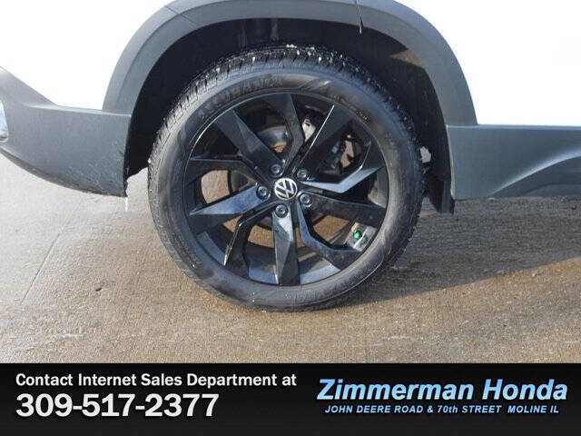 2024 Volkswagen Taos SE