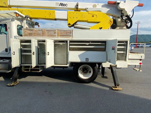 2009 Peterbilt 340