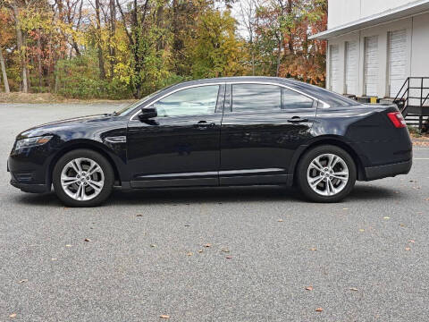 2018 Ford Taurus SEL