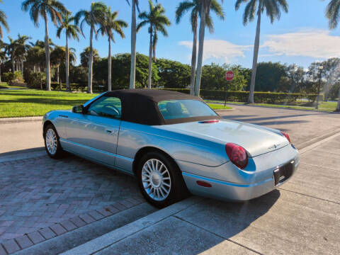 2004 Ford Thunderbird Deluxe