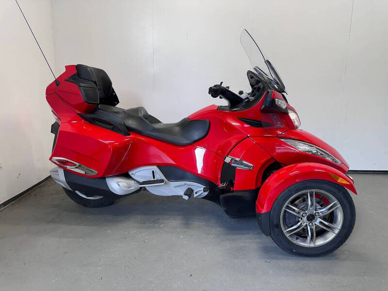 2011 Can-Am Spyder RT-S SE5