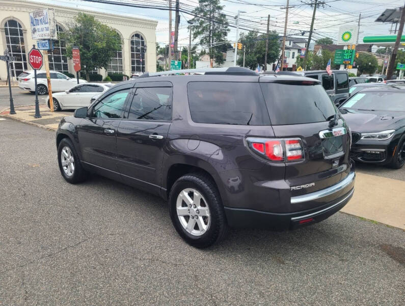 2016 GMC Acadia SLE-2
