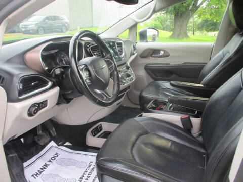 2018 Chrysler Pacifica Touring L Plus