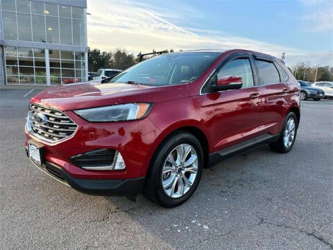 2020 Ford Edge Titanium
