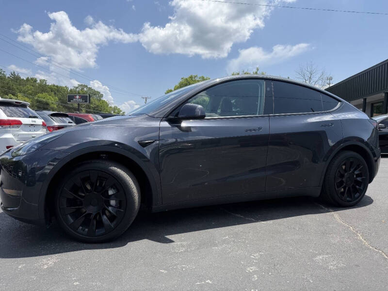 2024 Tesla Model Y Long Range