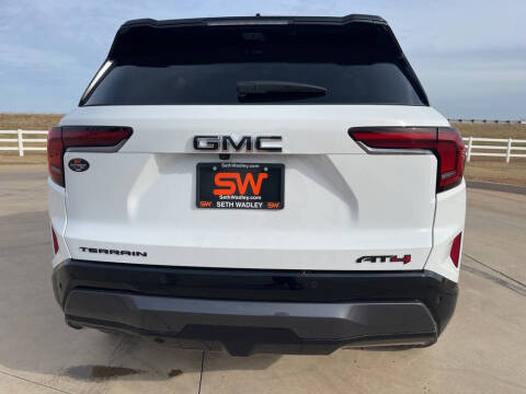 2026 GMC Terrain AT4