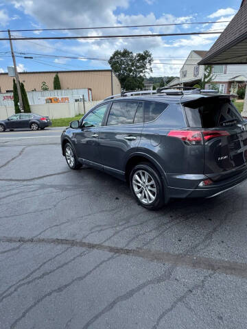 2017 Toyota RAV4 Limited
