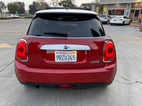 2015 MINI Hardtop 2 Door Cooper