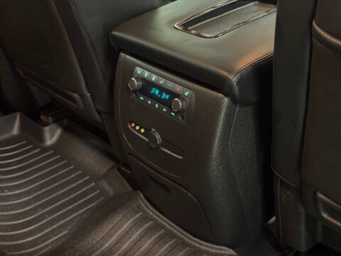 2011 GMC Yukon Denali