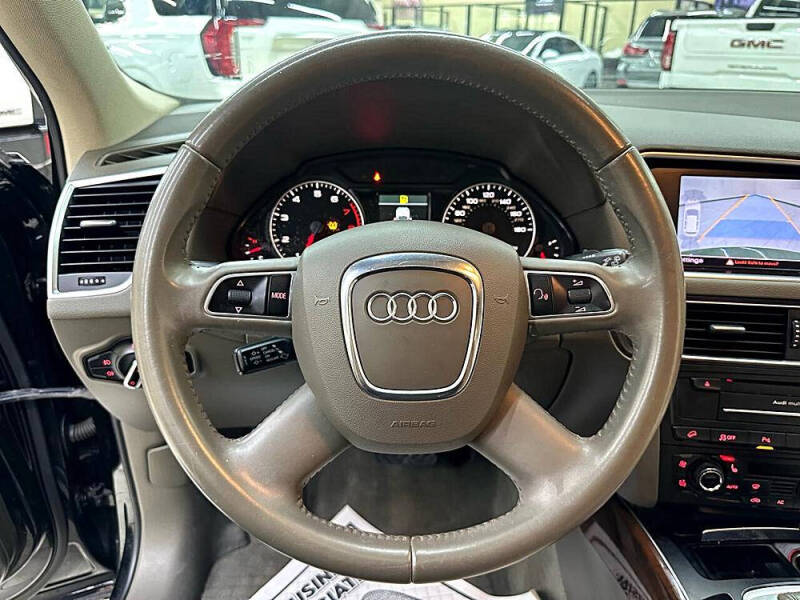 2012 Audi Q5 3.2 quattro Premium Plus
