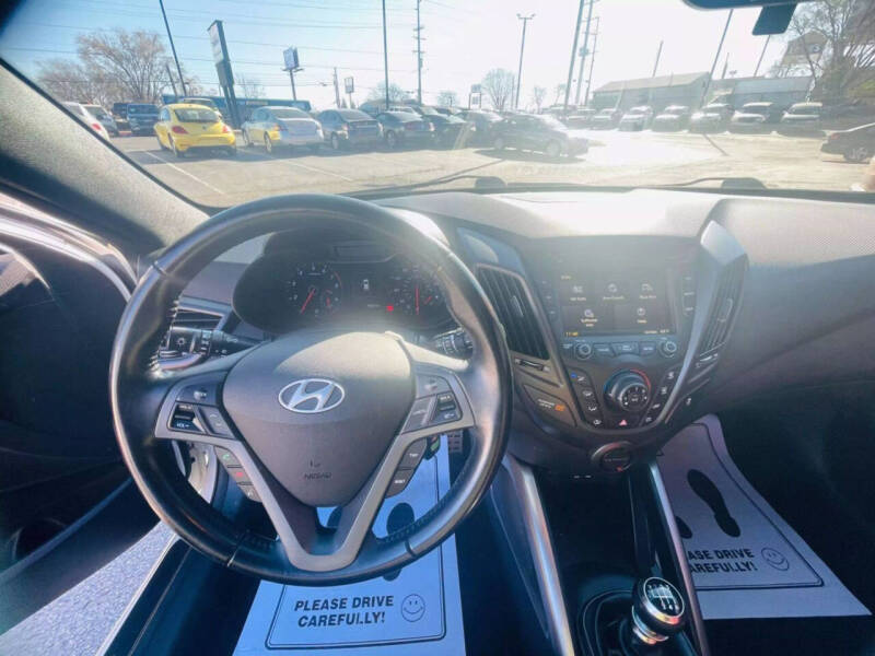 2016 Hyundai Veloster