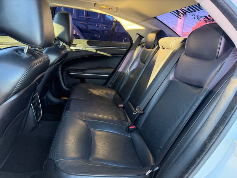 2020 Chrysler 300 Limited