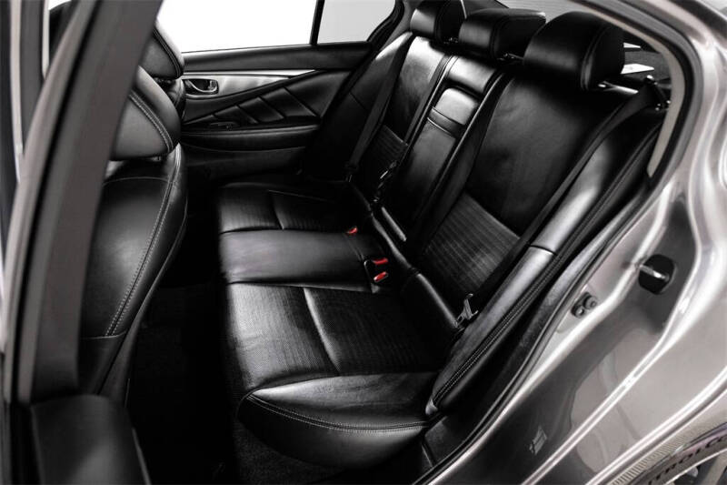 2016 Infiniti Q50 Red Sport 400