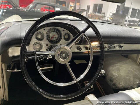 1957 Ford Thunderbird