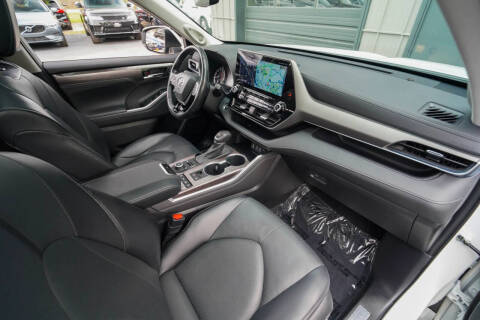 2022 Toyota Highlander Limited