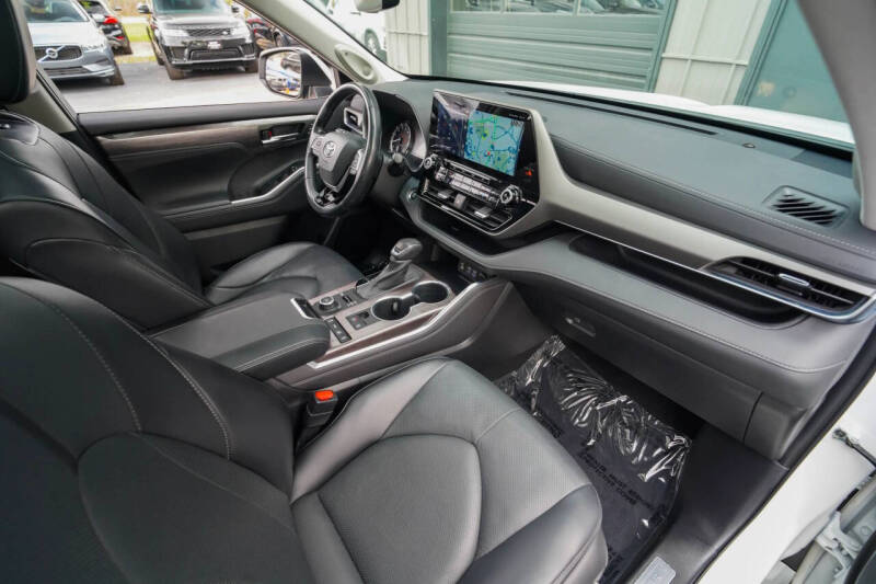 2022 Toyota Highlander Limited