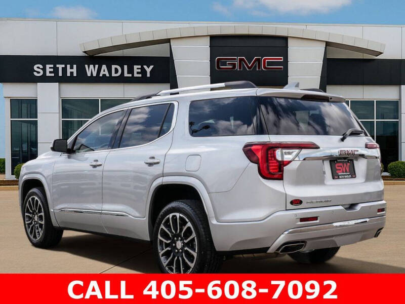 2020 GMC Acadia Denali