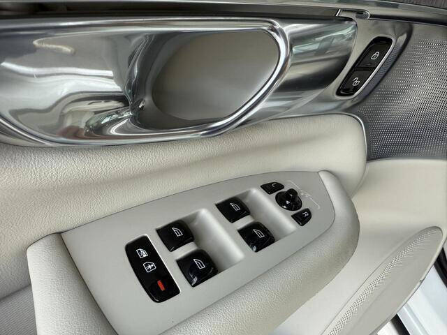 2022 Volvo XC90 Recharge T8 Inscription 7P