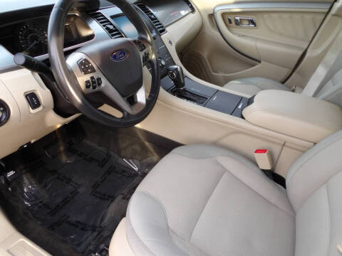 2014 Ford Taurus SEL