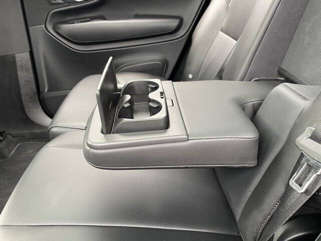 2025 Volvo XC90 B5 Core Bright Theme