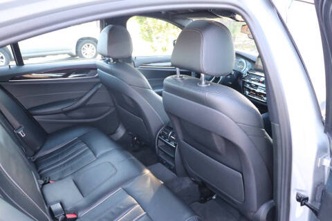 2017 BMW 5 Series 530i