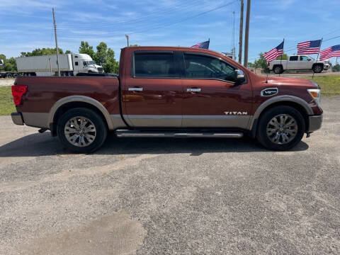 2017 Nissan Titan Platinum Reserve
