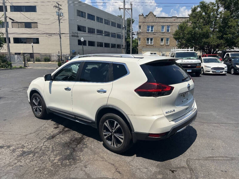 2018 Nissan Rogue SL