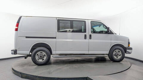 2018 GMC Savana 2500