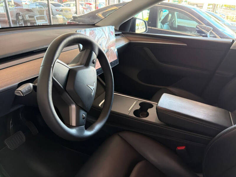 2023 Tesla Model Y Long Range