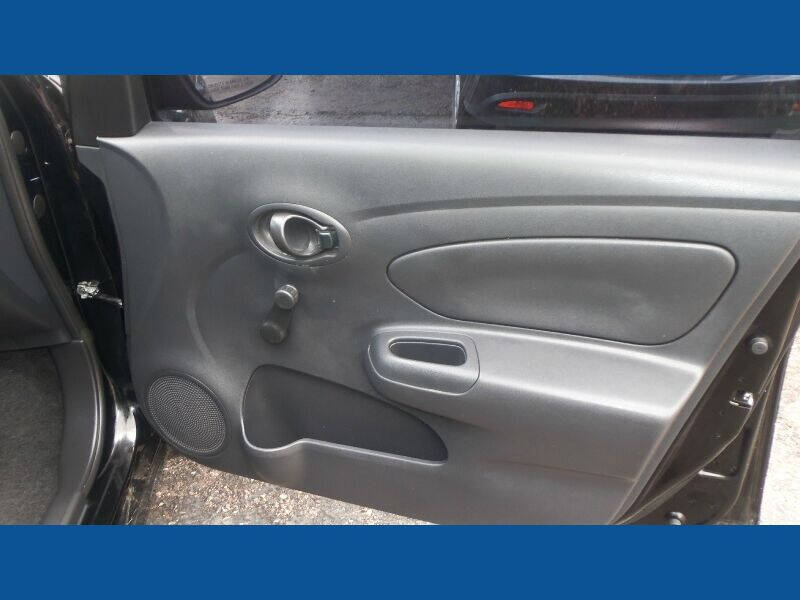 2016 Nissan Versa 1.6 S