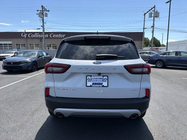 2025 Ford Escape Platinum