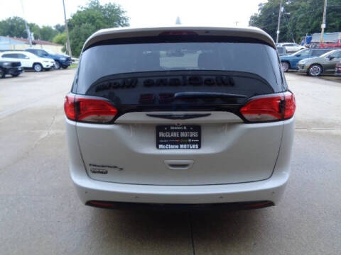 2020 Chrysler Pacifica Touring