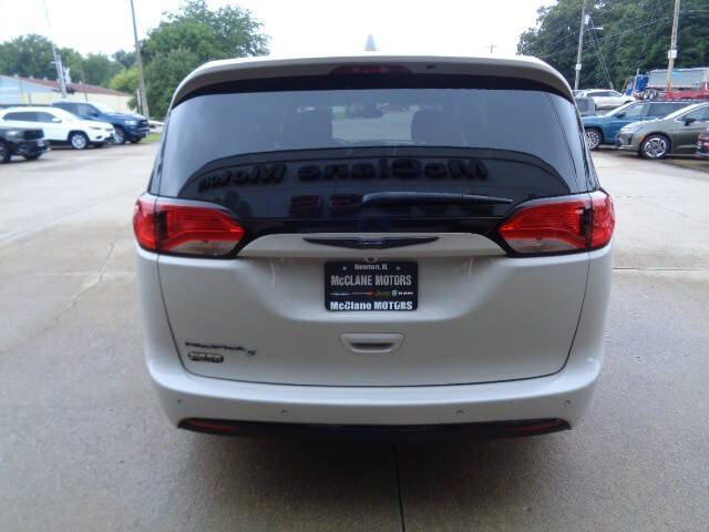 2020 Chrysler Pacifica Touring