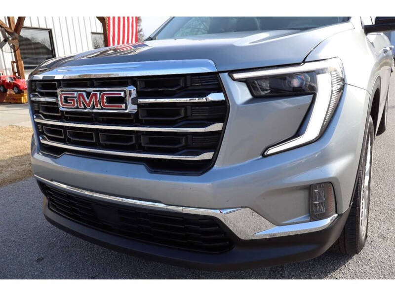 2024 GMC Acadia Elevation