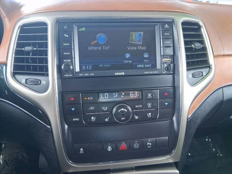 2011 Jeep Grand Cherokee Overland Summit