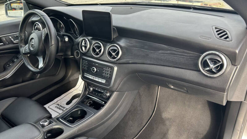 2017 Mercedes-Benz CLA CLA 250 4MATIC