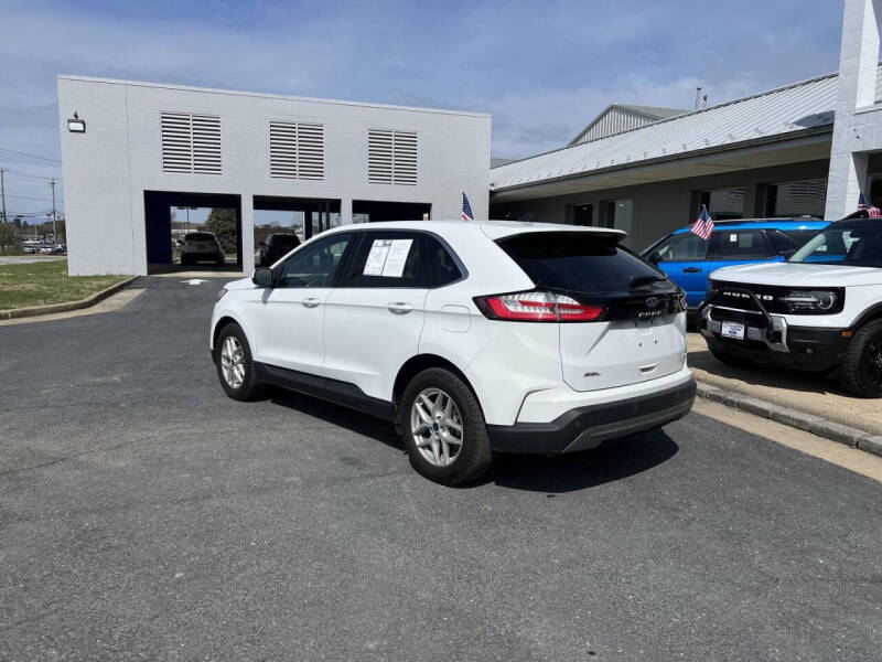 2021 Ford Edge SEL