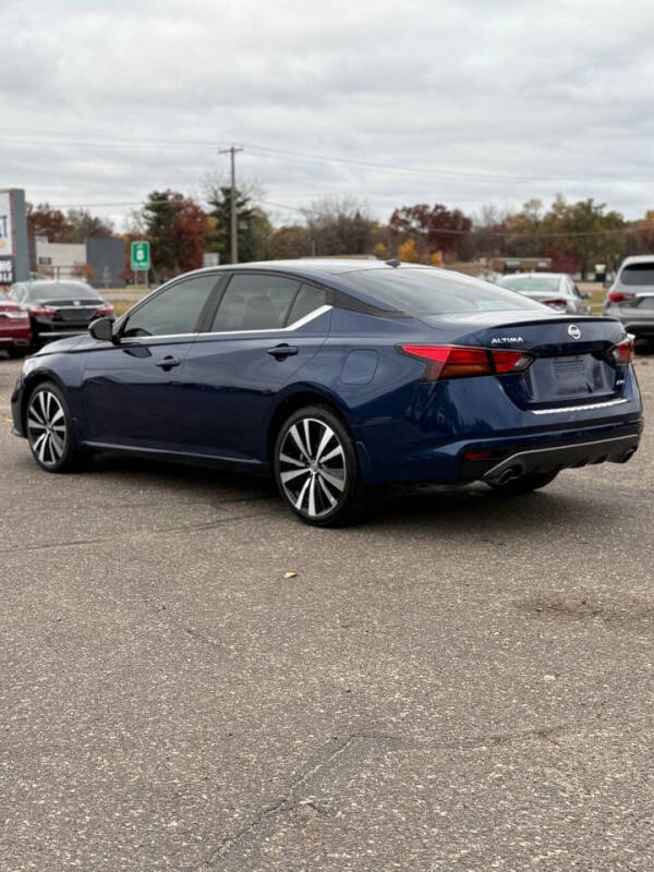 2021 Nissan Altima 2.5 SR