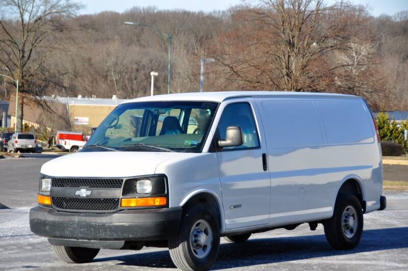 2006 Chevrolet Express Cargo for sale at T CAR CARE INC in Philadelphia PA