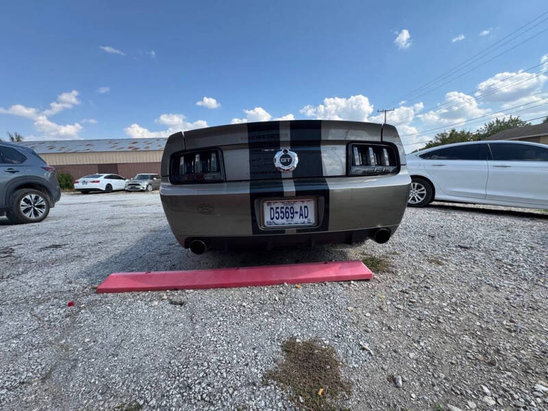 2005 Ford Mustang